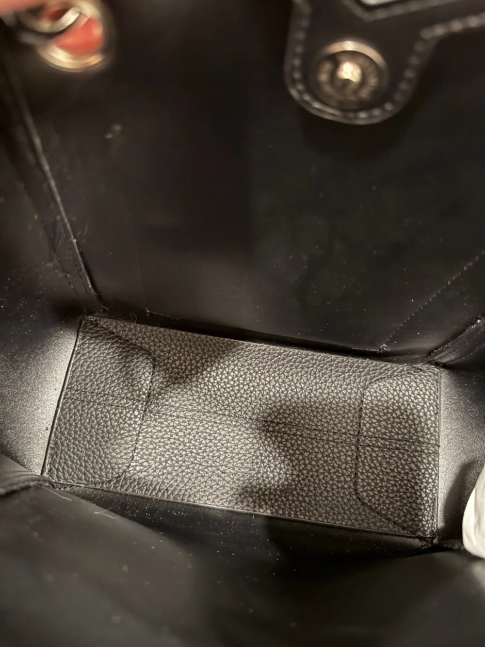 Steve Madden Black Pebbled Tote Bag NWOT Structured Silver Hardware - Picture 11 of 11